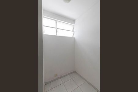 Apartamento para alugar com 300m², 4 quartos e 2 vagas Apartamento para alugar com 300m², 4 quartos e 2 vagasQuarto de Serviço