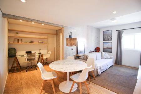 Sala de apartamento à venda com 1 quarto, 75m² em Itaim Bibi, São Paulo