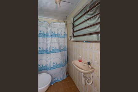 Casa à venda com 308m², 3 quartos e 4 vagasBanheiro 2