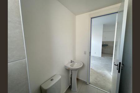 Apartamento à venda com 48m², 2 quartos e sem vagaBanheiro