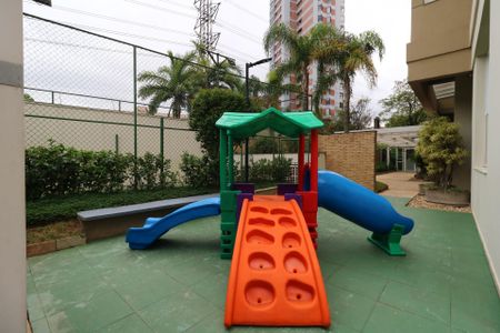 Apartamento à venda com 102m², 2 quartos e 2 vagasÁrea Comum - Playground