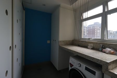 Apartamento à venda com 102m², 2 quartos e 2 vagasÁrea de Serviço