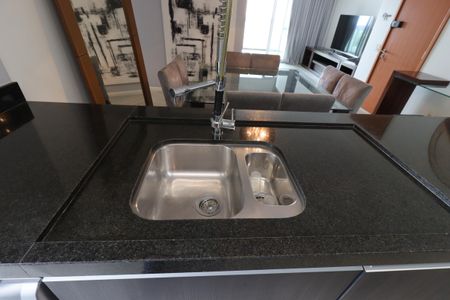 Apartamento à venda com 102m², 2 quartos e 2 vagasCozinha