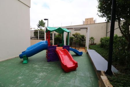 Apartamento à venda com 102m², 2 quartos e 2 vagasÁrea Comum - Playground