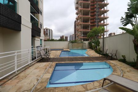 Apartamento à venda com 102m², 2 quartos e 2 vagasÁrea Comum - Piscina