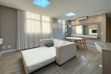 Studio à venda com 62m², 1 quarto e sem vaga Studio à venda com 62m², 1 quarto e sem vagaSala