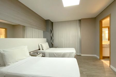 Studio à venda com 62m², 1 quarto e sem vaga Studio à venda com 62m², 1 quarto e sem vagaSemi suite