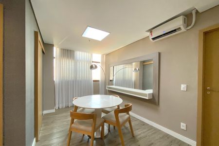 Apartamento à venda com 63m², 1 quarto e sem vaga Apartamento à venda com 63m², 1 quarto e sem vagaSala de Jantar