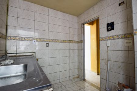 Apartamento para alugar com 48m², 2 quartos e 1 vaga Apartamento para alugar com 48m², 2 quartos e 1 vagaCozinha e Área de Serviço