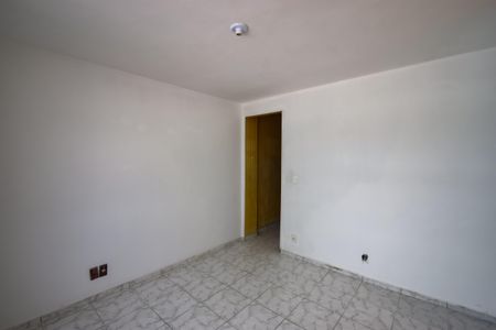 Sala de apartamento para alugar com 2 quartos, 48m² em Inhaúma, Rio de Janeiro