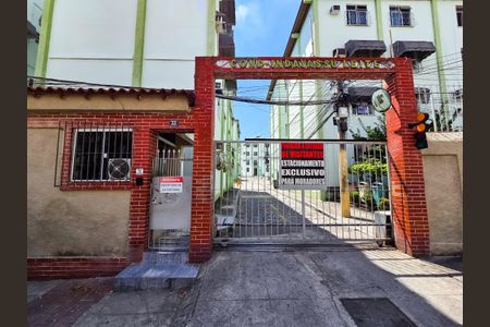 Apartamento para alugar com 48m², 2 quartos e 1 vaga Apartamento para alugar com 48m², 2 quartos e 1 vagaFachada