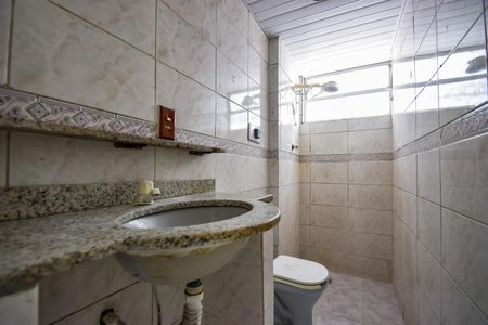 Apartamento para alugar com 48m², 2 quartos e 1 vaga Apartamento para alugar com 48m², 2 quartos e 1 vagaBanheiro