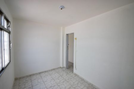 Quarto 1 de apartamento para alugar com 2 quartos, 48m² em Inhaúma, Rio de Janeiro