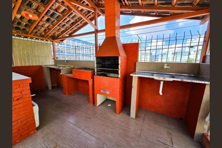 Apartamento para alugar com 48m², 2 quartos e 1 vaga Apartamento para alugar com 48m², 2 quartos e 1 vagaÁrea comum - Churrasqueira