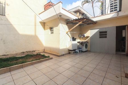 Casa à venda com 240m², 3 quartos e 1 vagaQuintal e Área de Serviço