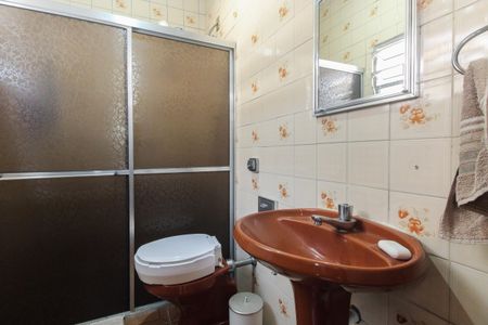 Casa à venda com 240m², 3 quartos e 1 vagaBanheiro