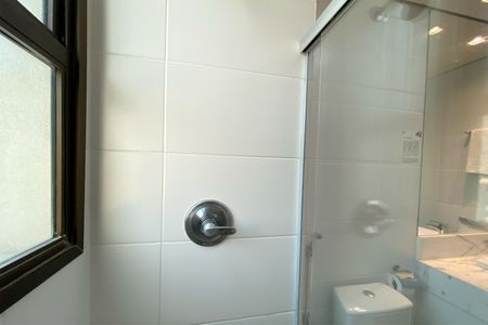 Apartamento à venda com 63m², 1 quarto e sem vaga Apartamento à venda com 63m², 1 quarto e sem vagaBanheiro da Suíte