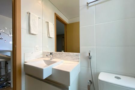 Apartamento à venda com 63m², 1 quarto e sem vaga Apartamento à venda com 63m², 1 quarto e sem vagaBanheiro Social