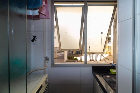 Apartamento à venda com 67m², 3 quartos e 1 vagaÁrea de Serviço