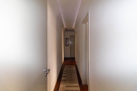 Apartamento à venda com 67m², 3 quartos e 1 vagaCorredor