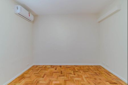 Apartamento à venda com 124m², 3 quartos e 1 vagaFoto 24