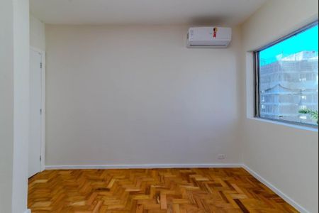 Apartamento à venda com 124m², 3 quartos e 1 vagaFoto 33