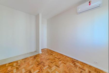 Apartamento à venda com 124m², 3 quartos e 1 vagaFoto 35