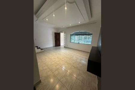 Casa à venda com 2 quartos, 163m² em Santa Terezinha, Santo André