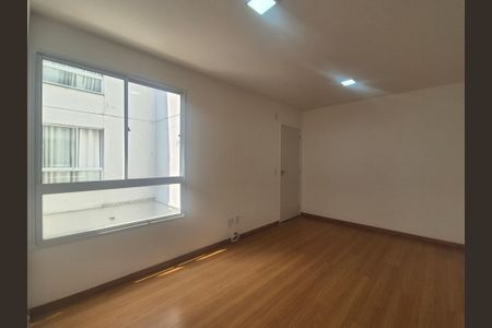 Sala de apartamento à venda com 2 quartos, 46m² em Vargem Grande, Rio de Janeiro