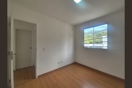 Apartamento à venda com 46m², 2 quartos e 1 vaga Apartamento à venda com 46m², 2 quartos e 1 vagaQuarto 1