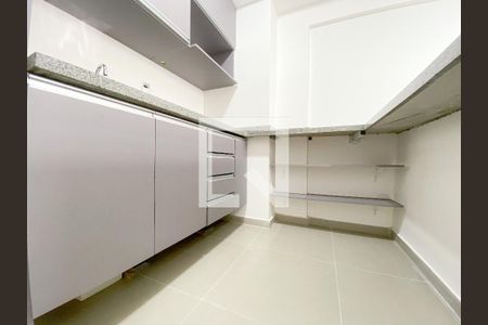 Apartamento para alugar com 48m², 1 quarto e sem vagaSala/cozinha