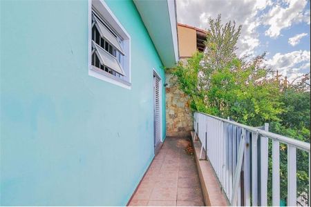 Casa à venda com 3 quartos, 122m² em Vila Carrão, São Paulo