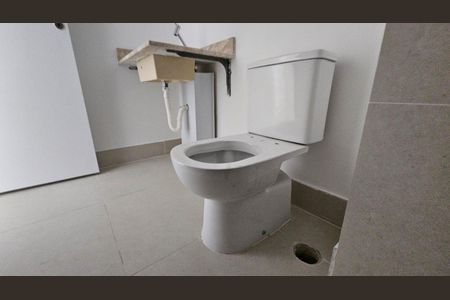 Apartamento à venda com 100m², 2 quartos e 2 vagas Apartamento à venda com 100m², 2 quartos e 2 vagasBanheiro 2