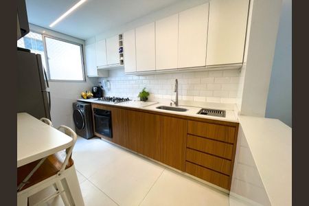 Apartamento à venda com 3 quartos, 91m² em Castelo, Belo Horizonte