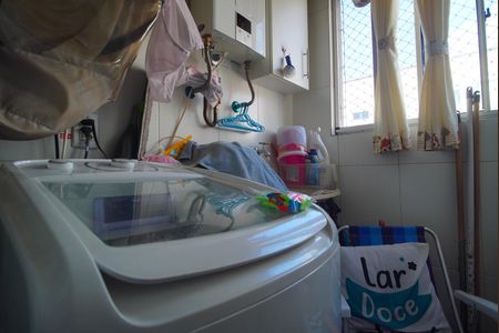 Apartamento para alugar com 85m², 2 quartos e 1 vagaÁrea de Serviço