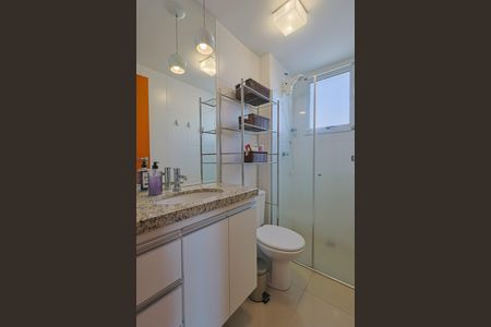 Apartamento à venda com 70m², 2 quartos e 1 vagaBanheiro da Suíte