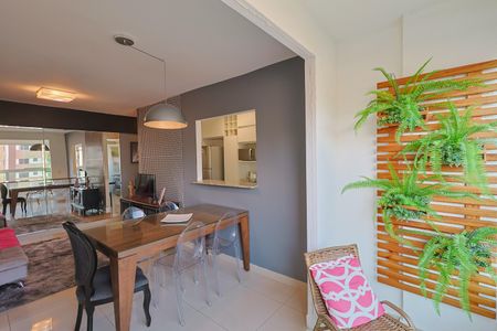Sala de apartamento à venda com 2 quartos, 70m² em Buritis, Belo Horizonte