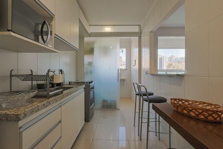 Apartamento à venda com 70m², 2 quartos e 1 vagaCozinha e Área de Serviço