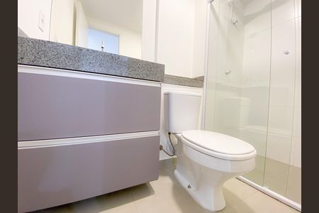 Apartamento à venda com 38m², 1 quarto e sem vaga Apartamento à venda com 38m², 1 quarto e sem vagaBanheiro