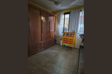 Casa à venda com 5 quartos, 165m² em Piratininga, Niterói