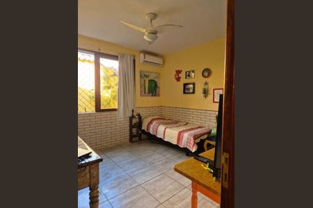 Casa à venda com 5 quartos, 165m² em Piratininga, Niterói