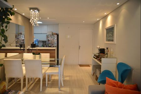 Apartamento à venda com 68m², 3 quartos e 1 vagaSala