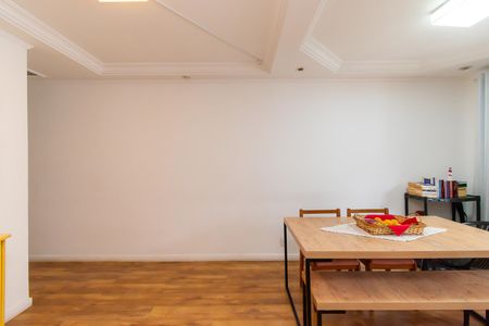 Apartamento à venda com 65m², 2 quartos e 1 vaga Apartamento à venda com 65m², 2 quartos e 1 vagaSala