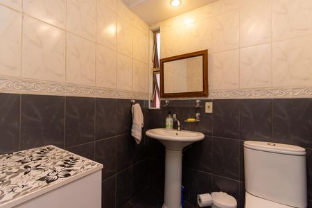 Apartamento à venda com 65m², 2 quartos e 1 vaga Apartamento à venda com 65m², 2 quartos e 1 vagaBanheiro