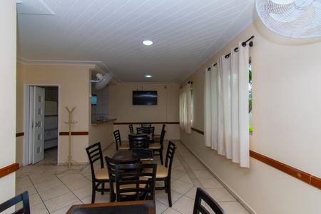 Apartamento à venda com 65m², 2 quartos e 1 vaga Apartamento à venda com 65m², 2 quartos e 1 vagaÁrea comum - Salão de festas