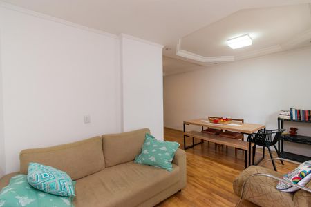 Apartamento à venda com 65m², 2 quartos e 1 vaga Apartamento à venda com 65m², 2 quartos e 1 vagaSala