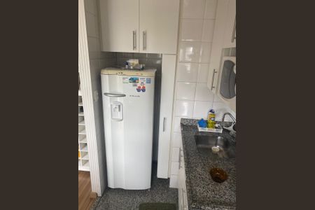 Cozinha de apartamento à venda com 2 quartos, 57m² em Vila Nova Conceição, São Paulo