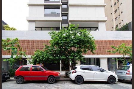 Studio à venda com 40m², 1 quarto e sem vaga Studio à venda com 40m², 1 quarto e sem vagaFachada