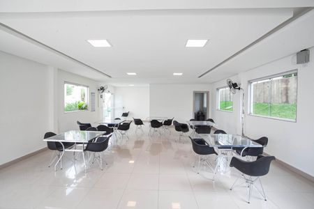 Apartamento à venda com 47m², 2 quartos e 1 vagaÁrea comum - Salão de festas