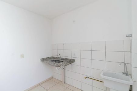 Apartamento à venda com 47m², 2 quartos e 1 vagaCozinha e Área de Serviço